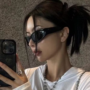 슈비코 남녀공용 긱시크안경 자외선차단 선글라스 브랜드 캣아이 고글 힙한 레트로 뿔테 아시안핏 썬그라스