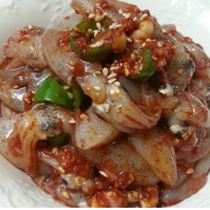 꼴뚜기젓 호래기젓 꼴뚜기젓갈 밥반찬 밑반찬 젓갈반찬, 1개, 500g