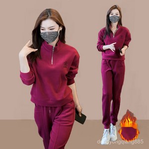가을과 겨울 새로운 여자 골프 의류 여자 골프 탑 유행 기모 두꺼운 운동복 세트 여자 가을과 겨울 새로운 유행 연령 감소 스웨터 캐주얼 투피스 세트