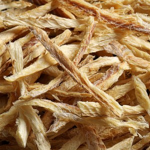 이건어때 자연건조 부드러운 고단백 황태채, 1kg, 1개