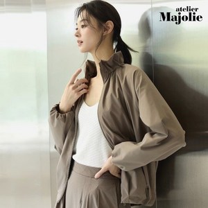 아뜰리에마졸리 24FW 셔링 풀집업 점퍼 1종 [런칭 가격 79 900원]