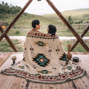 와이피 캠핑용 다용도 담요 이불 매트 여행 야외 차박용