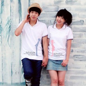 <해피앤티 커플티> ‘키스미’ 반팔카라 커플티 커플룩” loading=”lazy” style=”width: object-fit; max-width: 100%; max-height: 300px; display: block; margin: 0 auto;”>
        </div>
<div style=