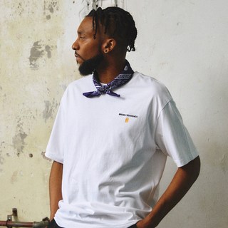 빈트릴 철조망 스티치 컴포트핏 반팔 티셔츠 BA242TS028