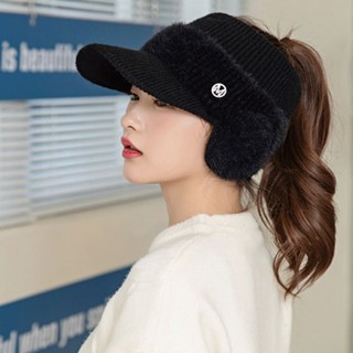 아이템코리아 겨울골프모자 골프군모 귀마개 털모자 방한 겨울 니트캡 여성골프모자 여성가저가유, 상세페이지 참조, 1개
