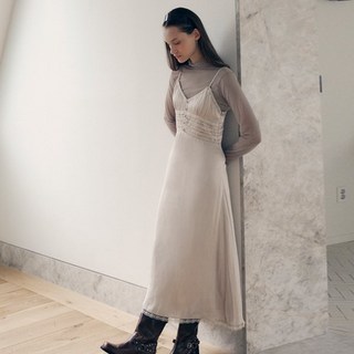 로라로라 LACE BUSTIER ONEPIECE BEIGE179192
