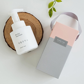 [스티커 제작 핑크 끈박스 완포장 답례품] [생활공작소 핸드워시 250ml 10개] 개인 단체 기관 행사 선물 추천, 5) 파우더향+청포도향 (10개), 1개