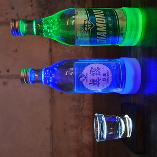 불나 LED소주병홀더 4개 묶음 LED병 LED소주 컵홀더 병홀더, 1세트, 색변환 조명