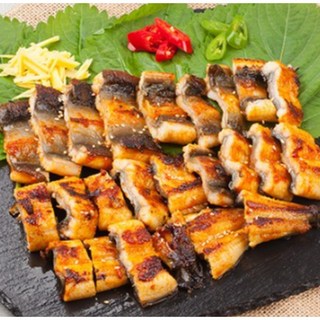 심가네 초벌 국산 자포니카 민물장어 1kg(초벌 후 450g전후), 1kg (초벌 후 450g), 1개