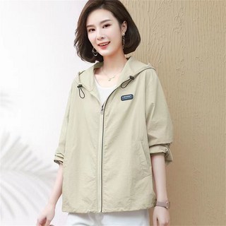 JIEVE 자외선 차단 코트 중년 엄마 루즈핏 얇은 코트 여성 방풍 자외선 차단 통기성 여름 가디건 미디 후드재킷 WL022120