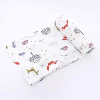 아기용 모슬린 스와들 통기성 다용도 담요 baby muslin swaddle breathable multi-use blanket, 여우와 흰색