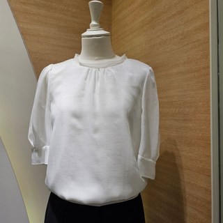 더아이잗뉴욕 더아이잗2024여름최신상 크리스탈차이나블라우스IP7A0BL371