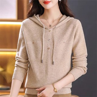 besteffie 여성 가을 겨울 후드 니트 스웨터 긴팔 단추 장식 포켓 루즈핏 따뜻한 여자 심플 모던 캐주얼 니트 탑 V15