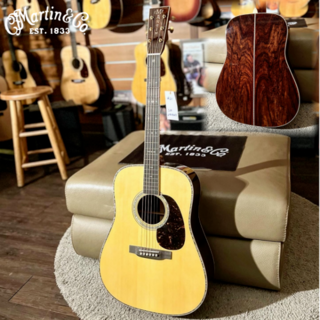 Martin D-42 Wild Grain Rosewood & European Spruce