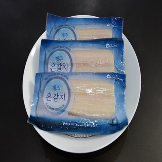 제주 뼈없는 순살갈치 8마리 8팩 700g내외 농장을부탁해, 1개, 뼈없는 순살 은갈치 4마리 4팩 2묶음