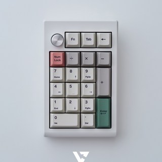 VARO V21 핫스왑 넘버패드 사용 모습