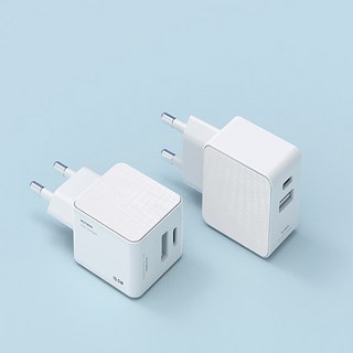 모즈온 엑티몬 PD+QC 10.5W 2포트 가정용 충전기 (케이블 미포함), 1개, 화이트 모즈온 엑티몬 PD+QC 10.5W 2포트 가정용 충전기 (케이블 미포함), 1개, 화이트
