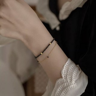 루비앤 행운 천연 블랙 스피넬 크리스탈 팔찌 우아한 원석 골드볼 데일리 레이어드 팔찌