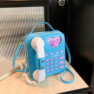 전화 수화기와 크로스백 휴대폰 가방