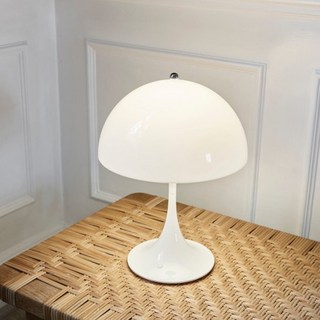 루이스폴센 판텔라 250 휴대용 LED 배터리 조명