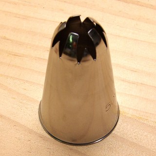 달곰베이킹 모양깍지 509번(대형 꽃잎 벚꽃 버터링 1.8cm) 앙금플라워꽃받침 달곰베이킹 모양깍지 509번(대형 꽃잎 벚꽃 버터링 1.8cm) 앙금플라워꽃받침