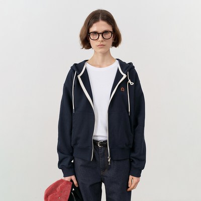 던스트 LEATHER LOGO ZIP-UP HOODIE UDTS4C108_던스트로 홈을 청소하는 즐거움을 느껴보세요