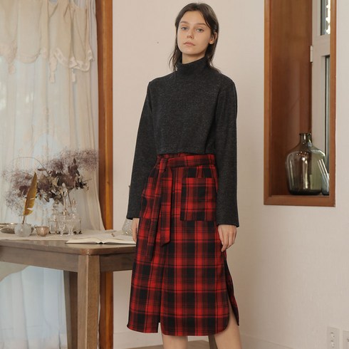 와드로브 CHECK LAYERED TURTLENECK ONE-PIECE