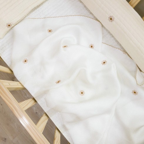 마이리틀데이지 유아용 트리플 인견 플라워자수 블랭킷, 화이트