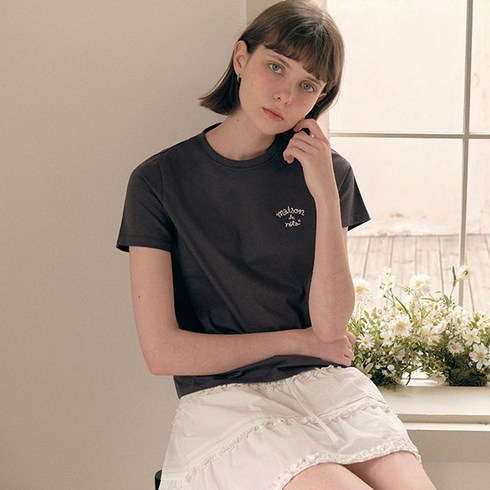 rola - 로라로라 여성용 MAISON DE ROLA SMALL LOGO 티셔츠