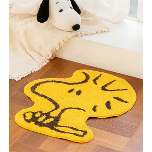 스누피 캐릭터 러그 발수건 소품 현관 인테리어 발매트 카페트 사무실