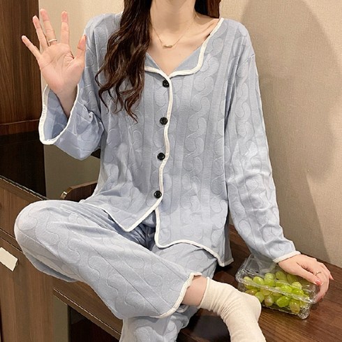 질스튜어트면세점 TOP01