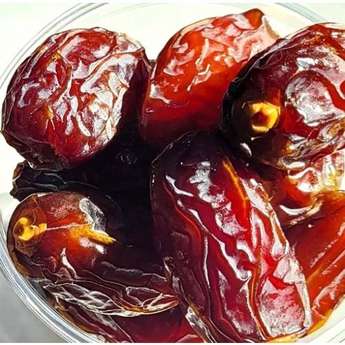 인천공방데이트 - 아랍에미리트 건대추 중동특산물 두바이 데이츠 대추야자 칼라스 1kg KHALAS AL FOAHA dates1kg 야자대추 데이트크라운 영양간식, 1개