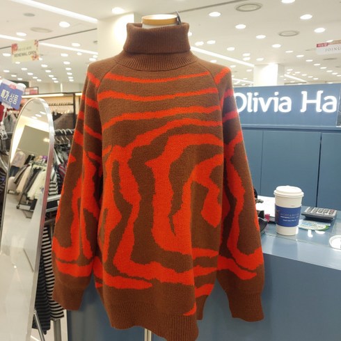 올리비아하슬러 TOP01