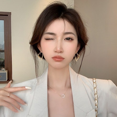 숩하우스 심플 하트 링 귀걸이