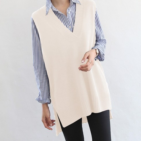 데일리앤 빈터롱 브이넥 루즈핏 니트 조끼