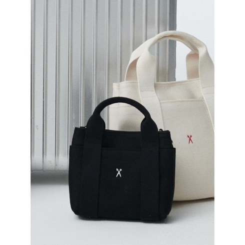 [조셉 앤 스테이시] Stacey Daytrip Tote Canvas Mini Black