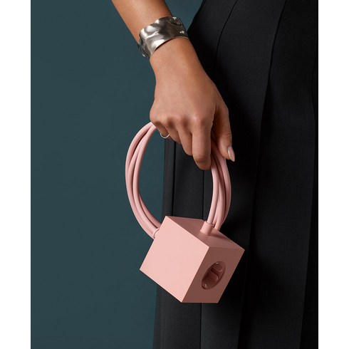 아볼트 스웨덴 디자인 멀티탭 3구 USB 2소켓 7색상, 1.8m, 1개, 오크그린