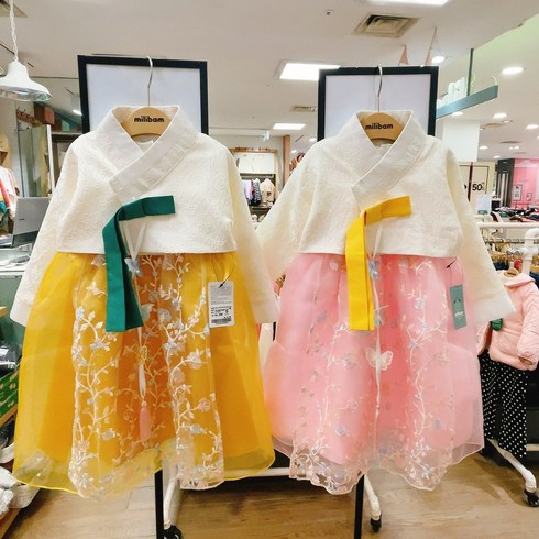 밀리밤 2024년 HOT 봄신상!! 화려하면서도 단아한 입기편한 원피스+저고리 세트룩