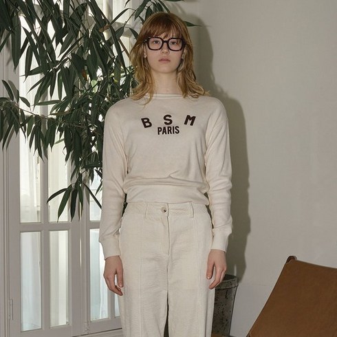[국내정식매장] 벤시몽 가디건 스토어 [23FW] VINTAGE PATCH LOGO KNIT IVORY