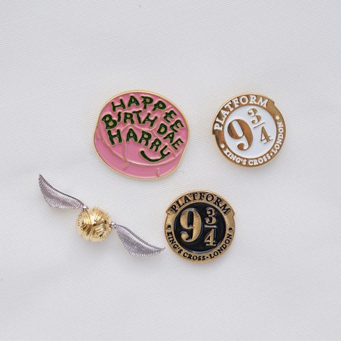 해리포터 시리즈 골든스니치 케이크 9와4분의3승강장 뱃지