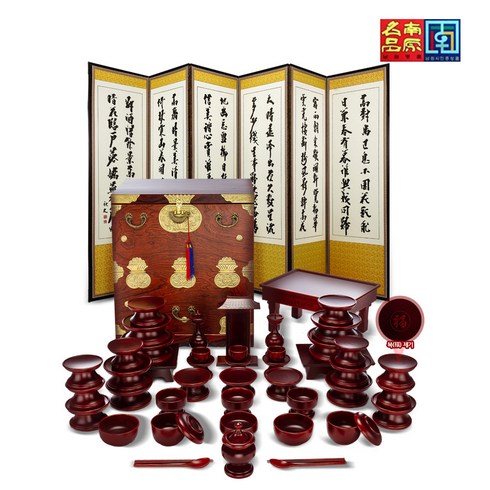 춘향골 남원목기 물푸레 복 제기 47p+오동함 (+향로상) +사군자 6폭병풍, 1box, 접시18,나물접시3,술잔3,잔대3,탕기3,식혜그릇1,향로1,촛대2,어틀1,편틀1,지방틀1,주발2세트,오동함1,6폭병풍,향로상