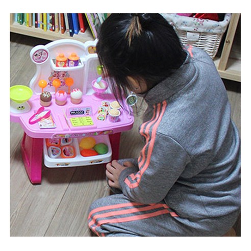 마치 현실처럼 놀이를 즐길 수 있는 시크릿쥬쥬 아이스크림 계산대