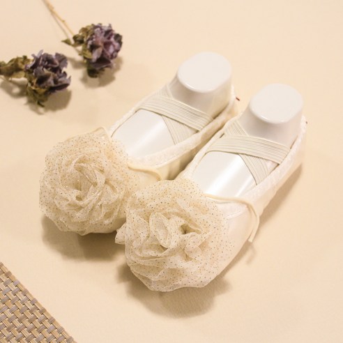 드레스하우스 펄 볼륨 코사지 토슈즈