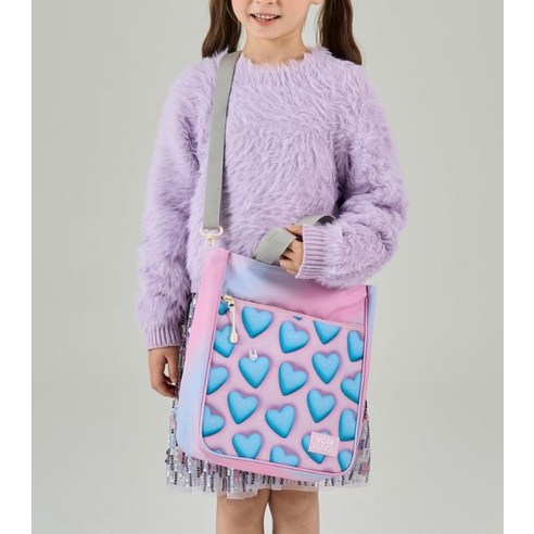 빛나는 개성과 실용성을 갖춘 초등학생 보조가방