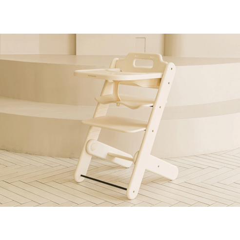 안전과 편안함으로 이유식 시간을 더욱 풍요롭게 만들어주는 도노도노맘마존 하이체어