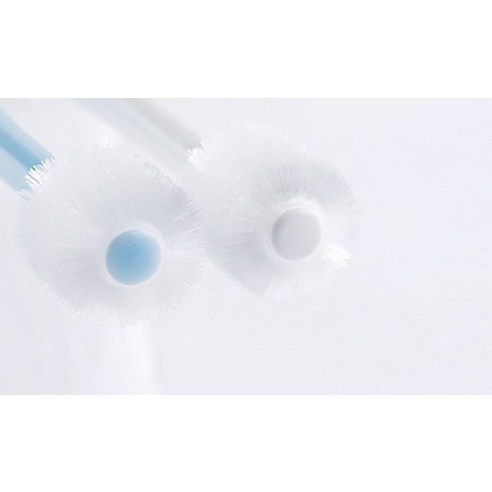 아기의 구강 건강을 책임지는 예꼬맘 360도 베이비용 칫솔