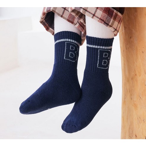 겨울철 우리 아이 발을 따뜻하고 스타일리시하게, 아이뿜 남아용 방한 양말 5족 세트