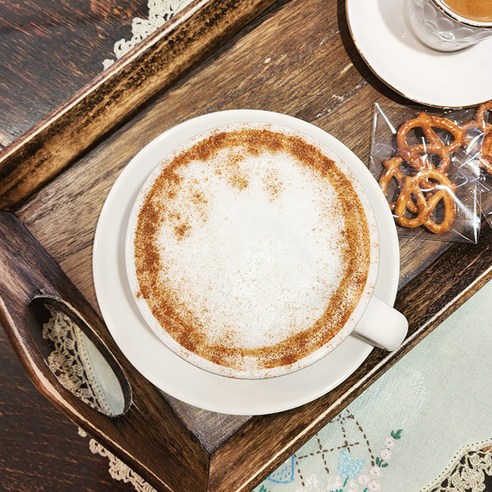 세련된 카푸치노잔으로 커피의 풍미를 높여보세요!