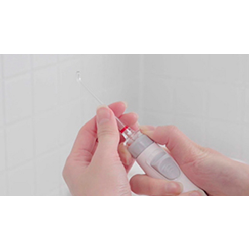 아쿠아픽 구강세정기로 칫솔이 닿지 않는 곳까지 깨끗하게!