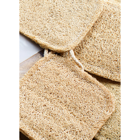 어반파파 어썸루파 수세미는 천연 소재로 만들어져 고품질의 세척 효과와 다양한 용도로 사용할 수 있는 제품입니다.